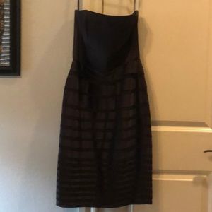 Women’s White House Black Market Strapless Dreas